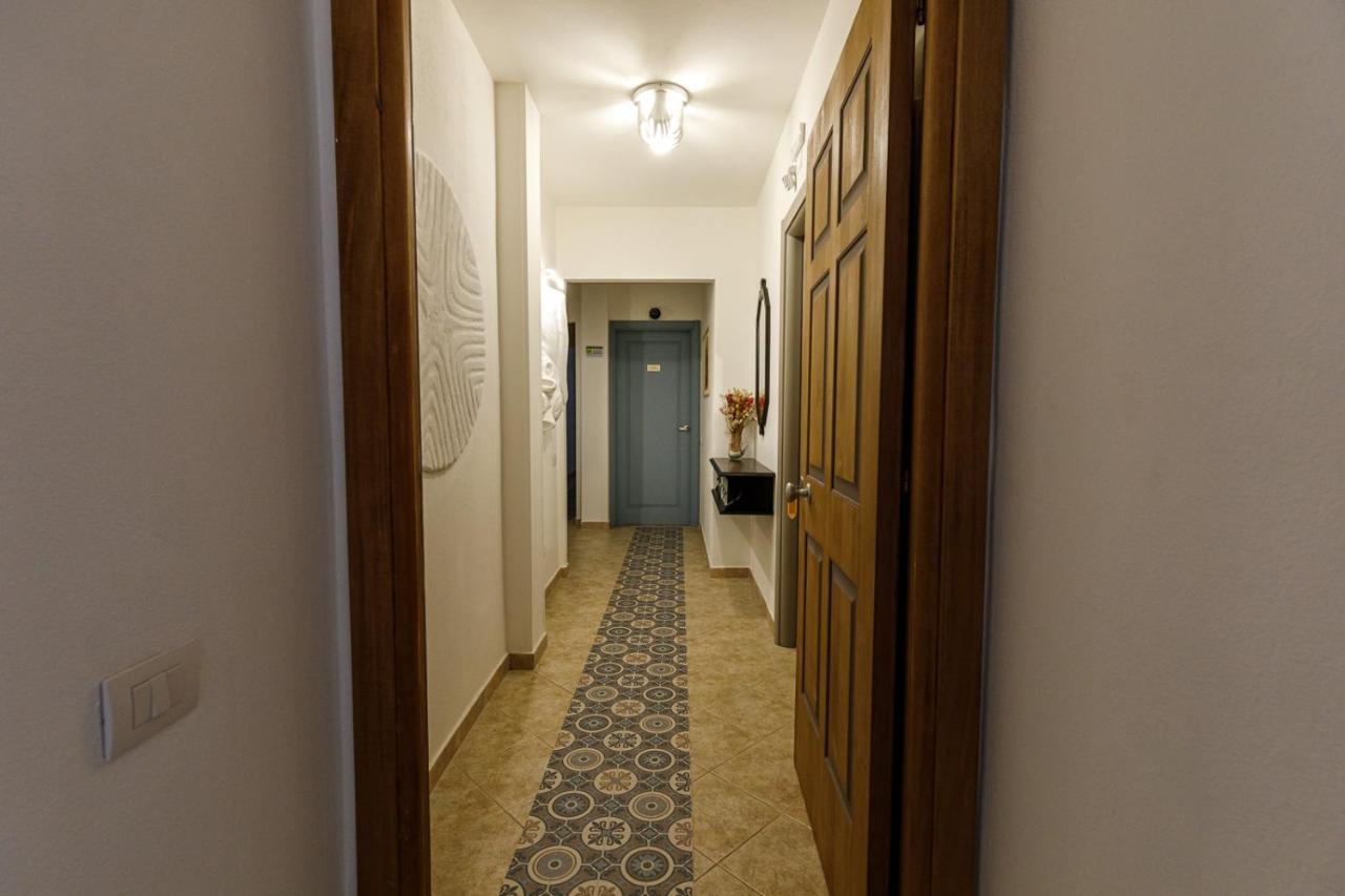 Hotel Domo Anna Villasimius Exterior foto